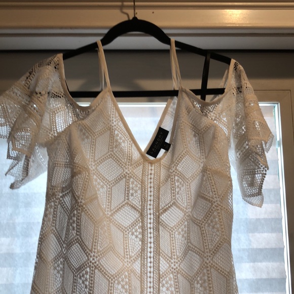 White Lacey dress - Picture 3 of 4